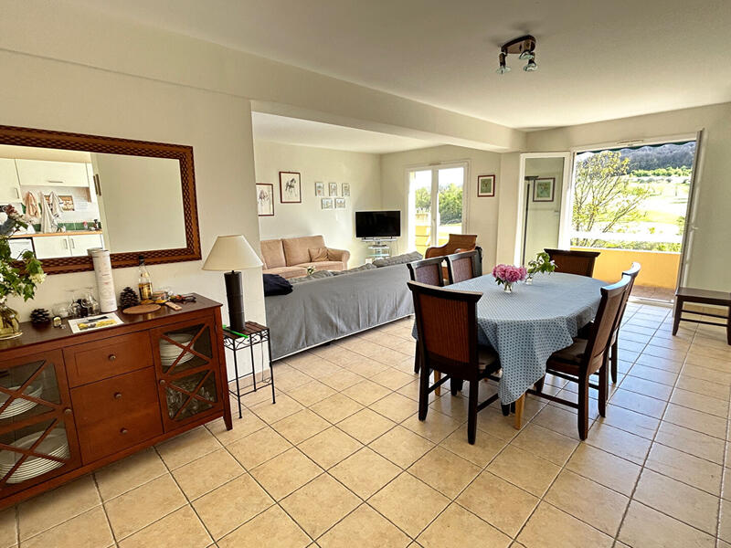 Appartement - 120 m² - 4 pièces