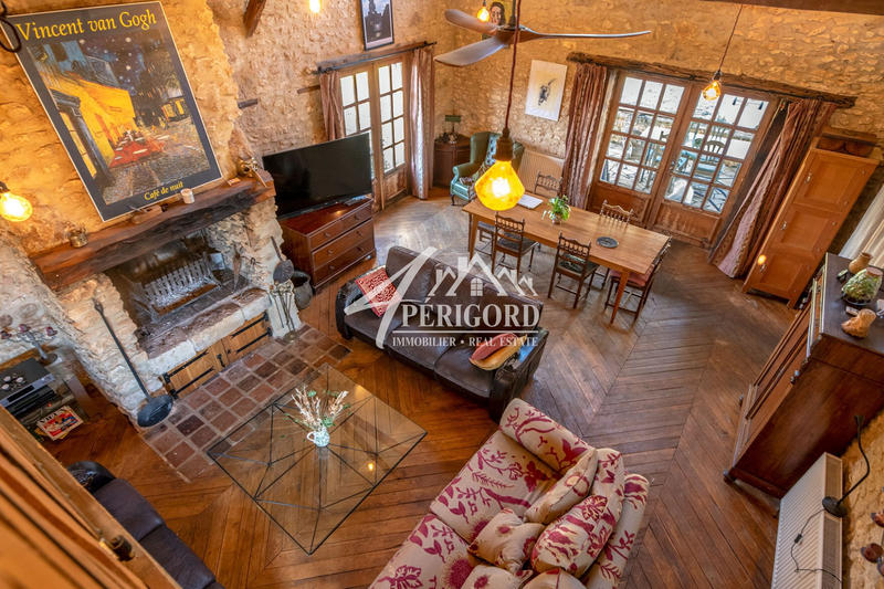 Maison ancienne - 245 m² - 8 pièces
