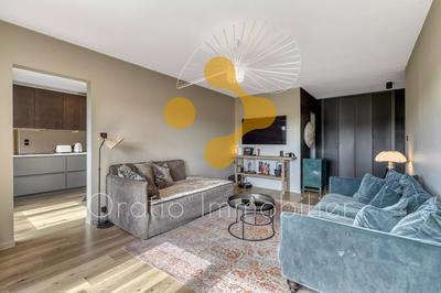 Appartement - 84 m² - 4 pièces