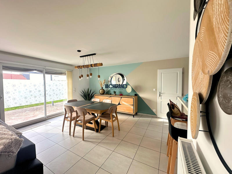 Maison - 90 m² - 4 pièces