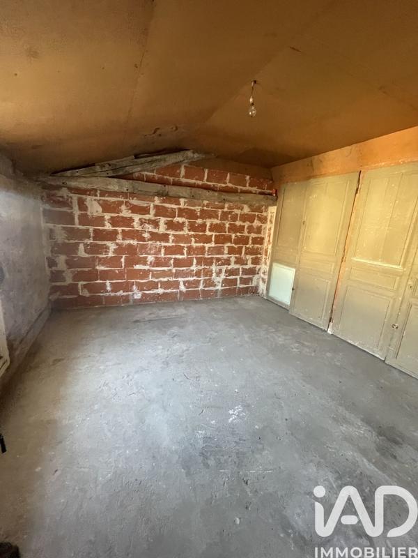 Maison - 304 m² - 12 pièces