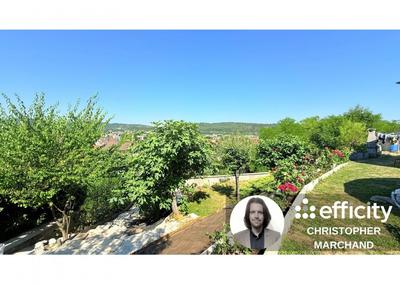 Maison - 210 m² - 7 pièces