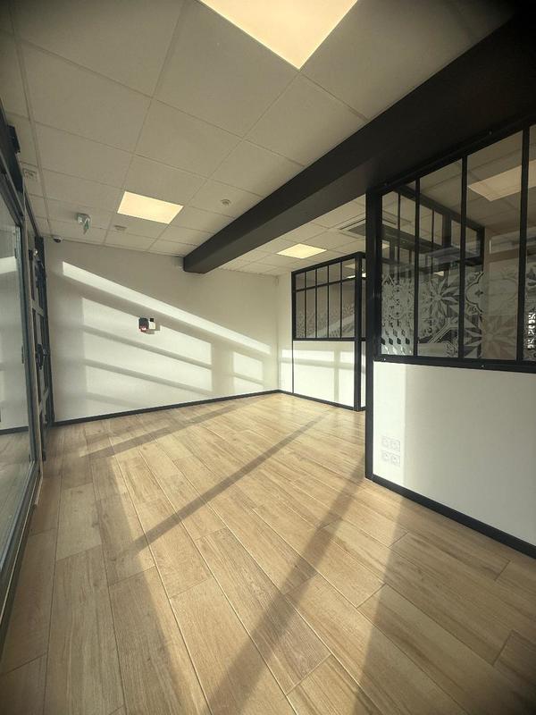 Local commercial - 120 m²