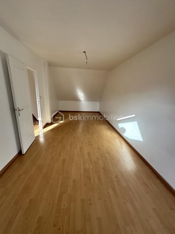 Maison traditionnelle - 92 m² - 5 pièces