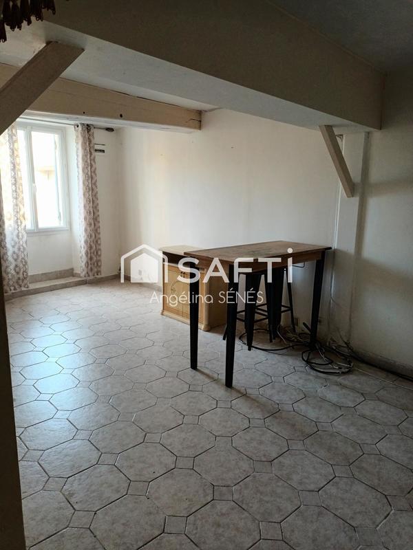 Maison - 207 m² - 12 pièces