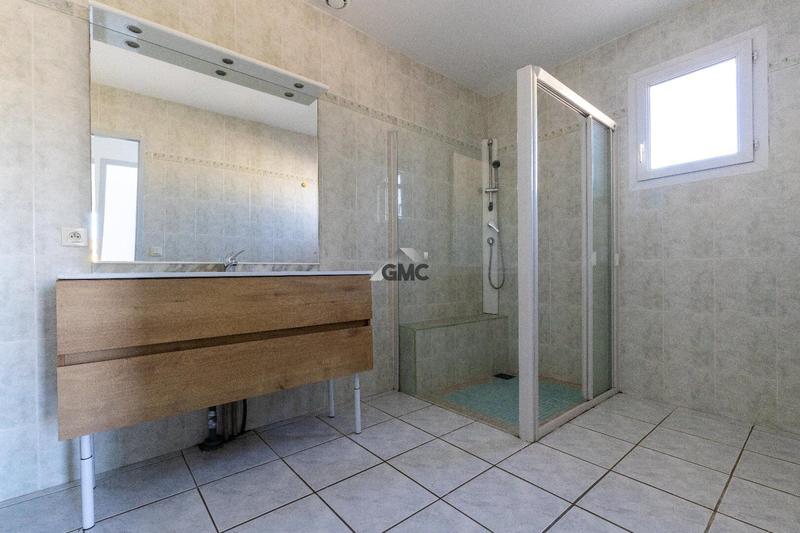 Maison - 96 m² - 4 pièces