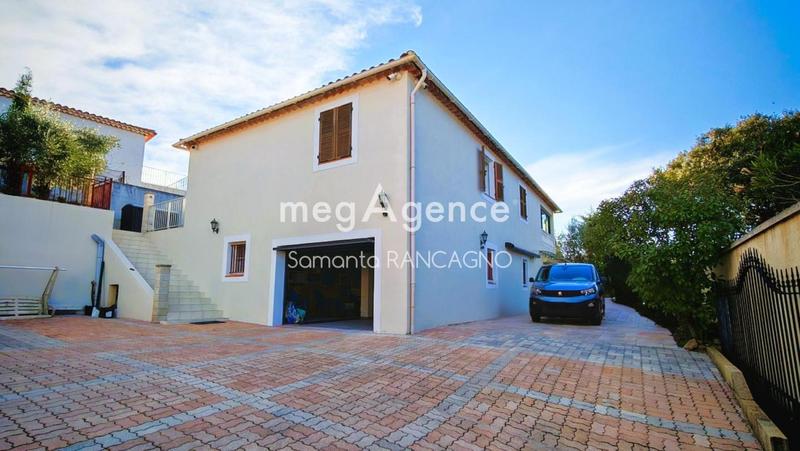 Maison de campagne - 135 m² - 6 pièces