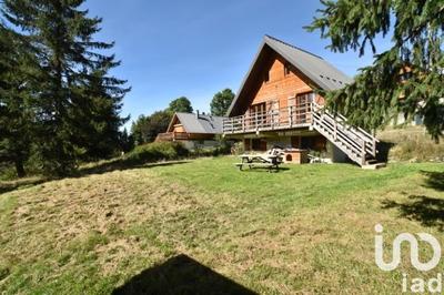 Châlet - 70 m² - 4 pièces