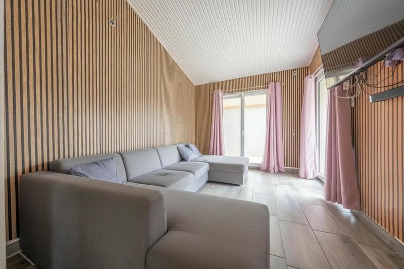 Maison - 160 m² - 7 pièces