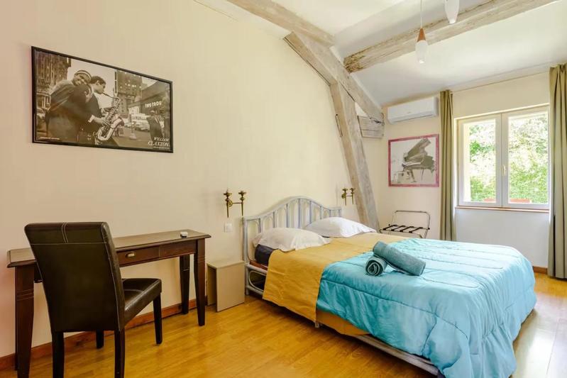 Maison - 364 m² - 10 pièces