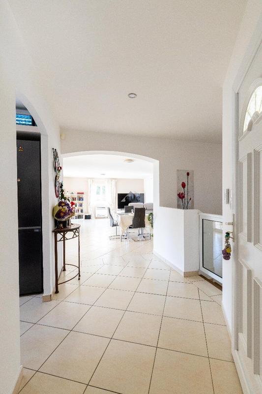 Maison - 146 m² - 5 pièces