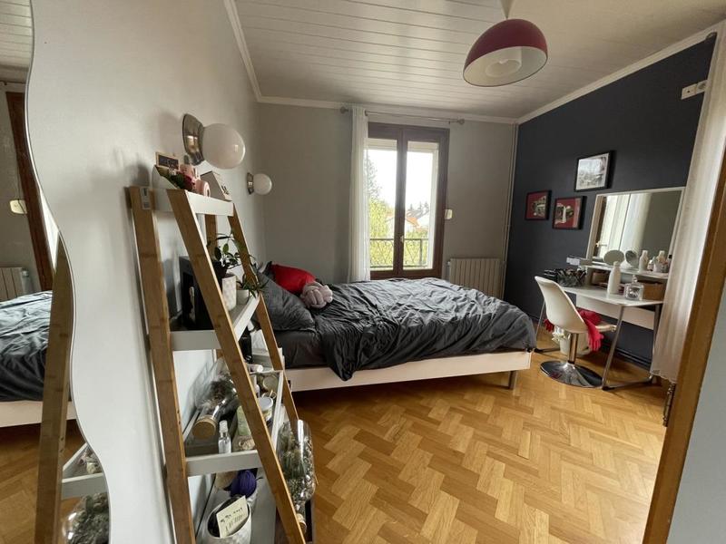 Maison - 455 m² - 12 pièces