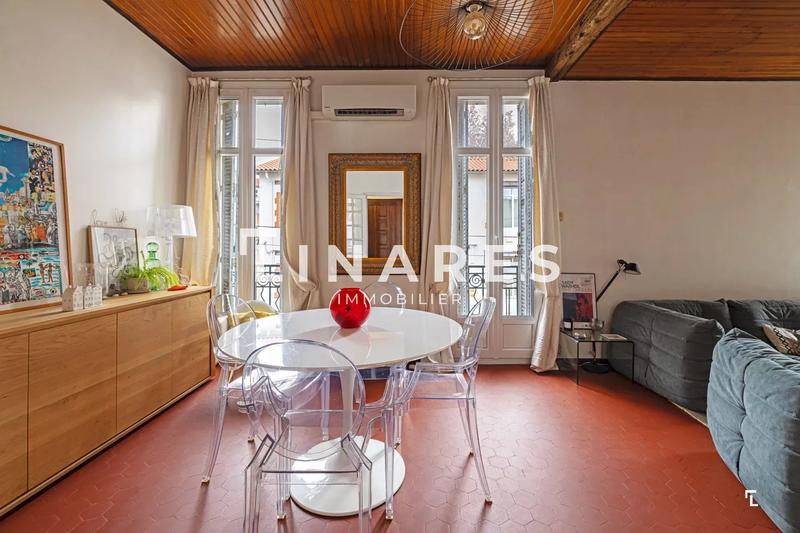 Appartement - 87 m² - 5 pièces