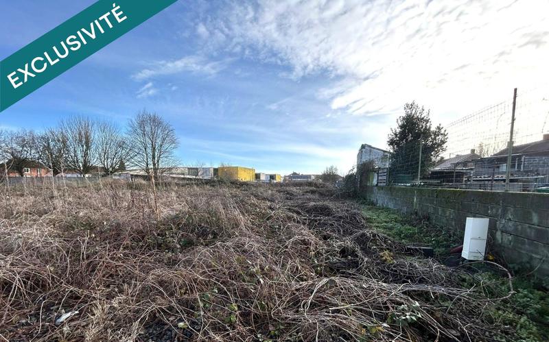Terrain - 699 m²