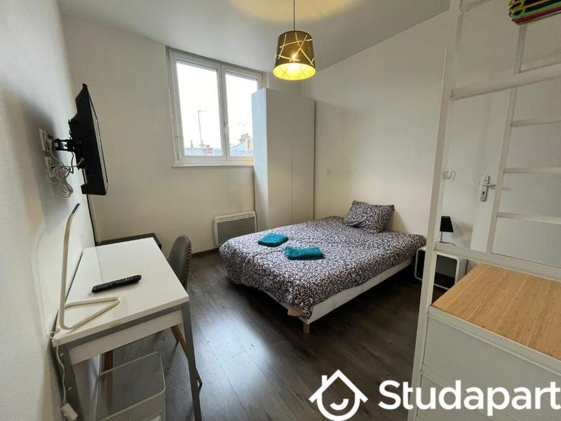 Chambre - 12 m² - 1 pièce