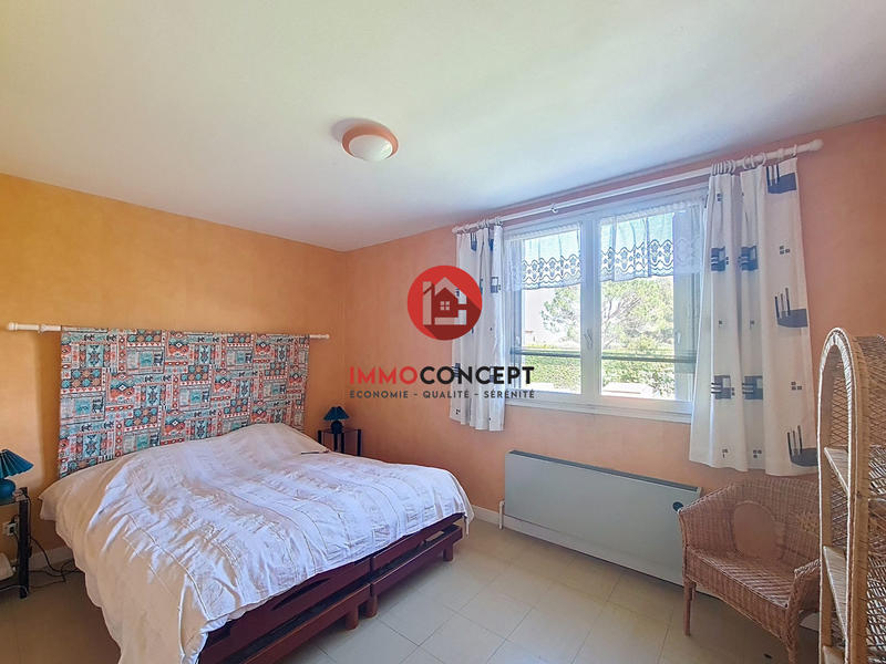 Villa - 90 m² - 4 pièces