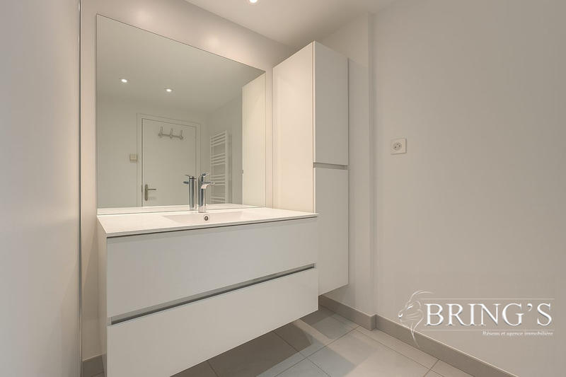 Appartement - 61 m² - 2 pièces