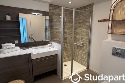 Chambre - 45 m² - 1 pièce