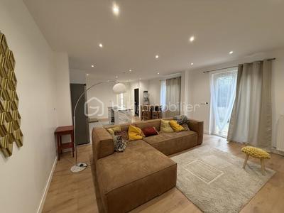 Maison de ville - 117 m² - 6 pièces