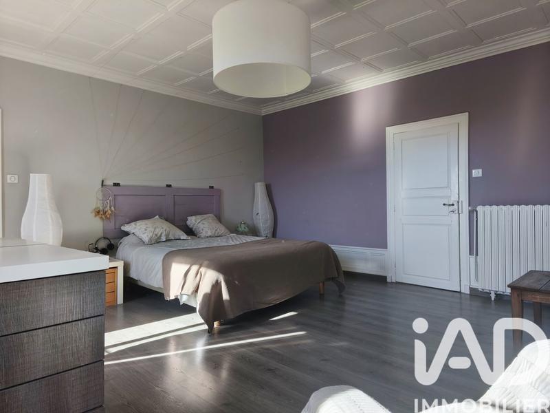 Maison - 360 m² - 6 pièces