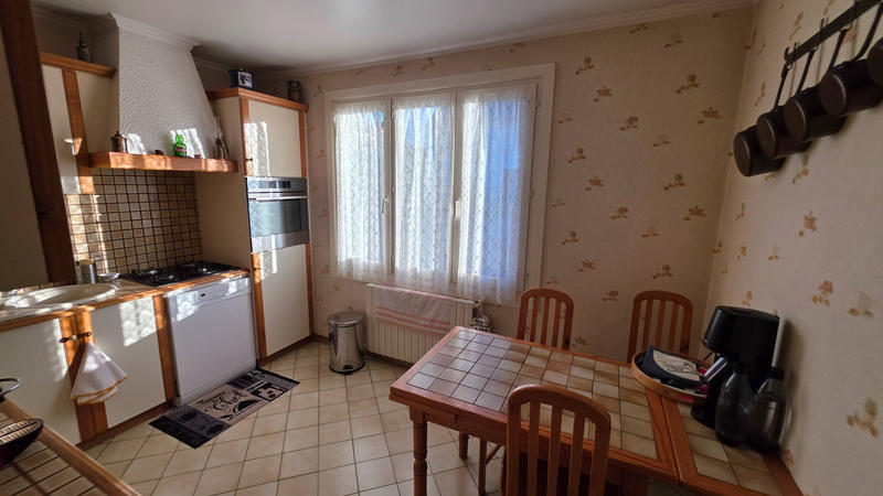 Maison - 122 m² - 5 pièces