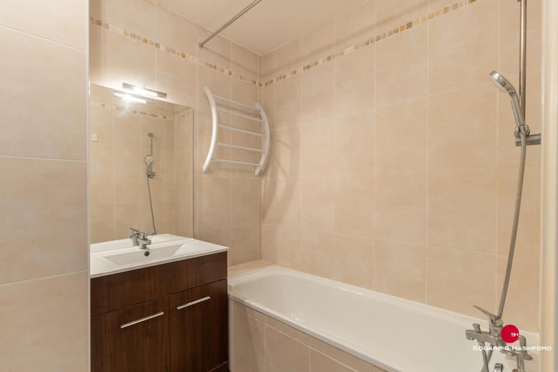 Appartement - 75 m² - 3 pièces