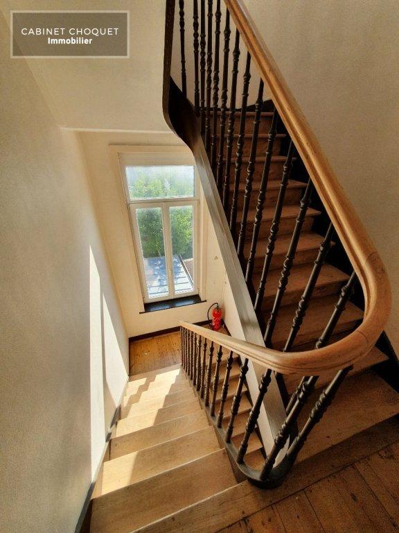 Immeuble - 185 m² - 9 pièces