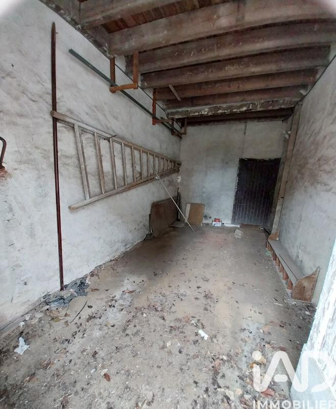 Maison - 181 m² - 7 pièces