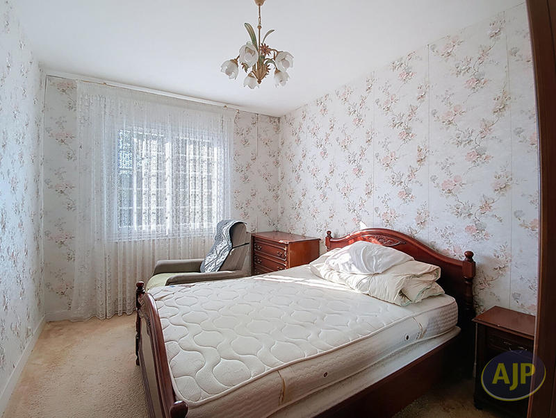 Maison - 140 m² - 7 pièces