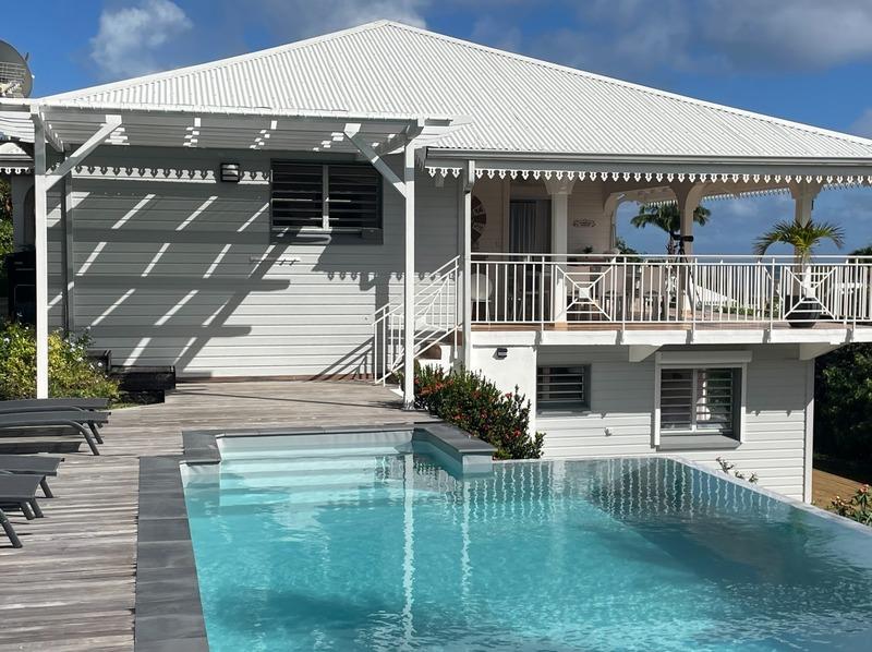 Maison - 142 m² - 6 pièces