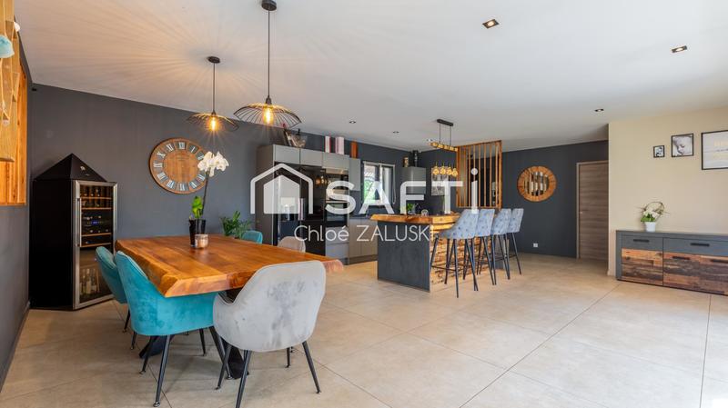 Maison - 153 m² - 5 pièces