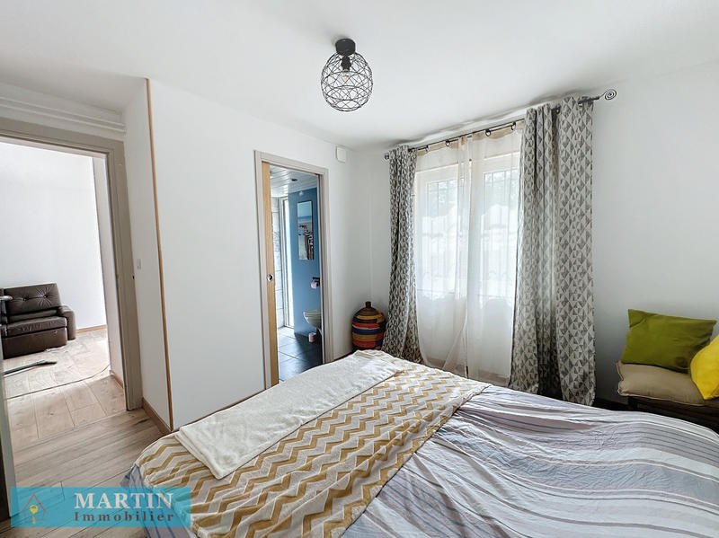 Villa - 176 m² - 8 pièces