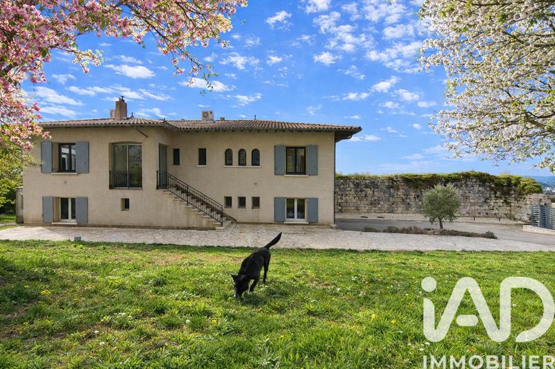 Maison - 112 m² - 5 pièces