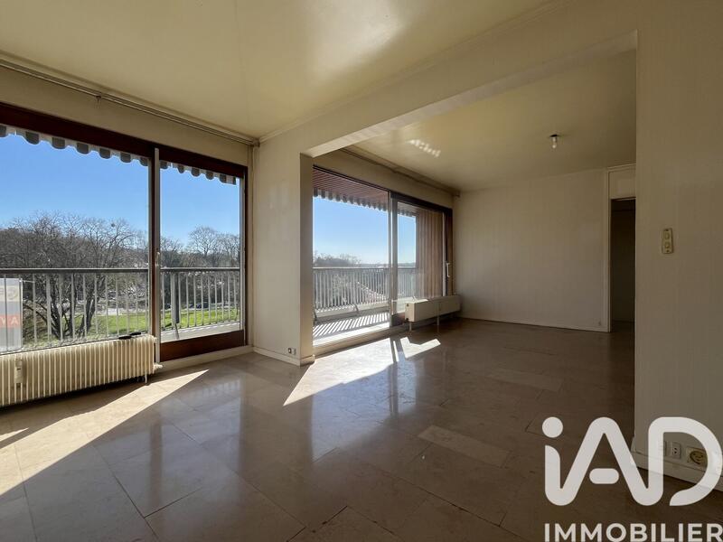 Appartement - 96 m² - 4 pièces