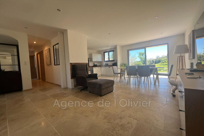 Maison - 82 m² - 3 pièces