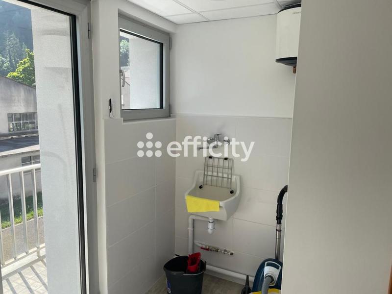 Bureau - 172 m² - 5 pièces