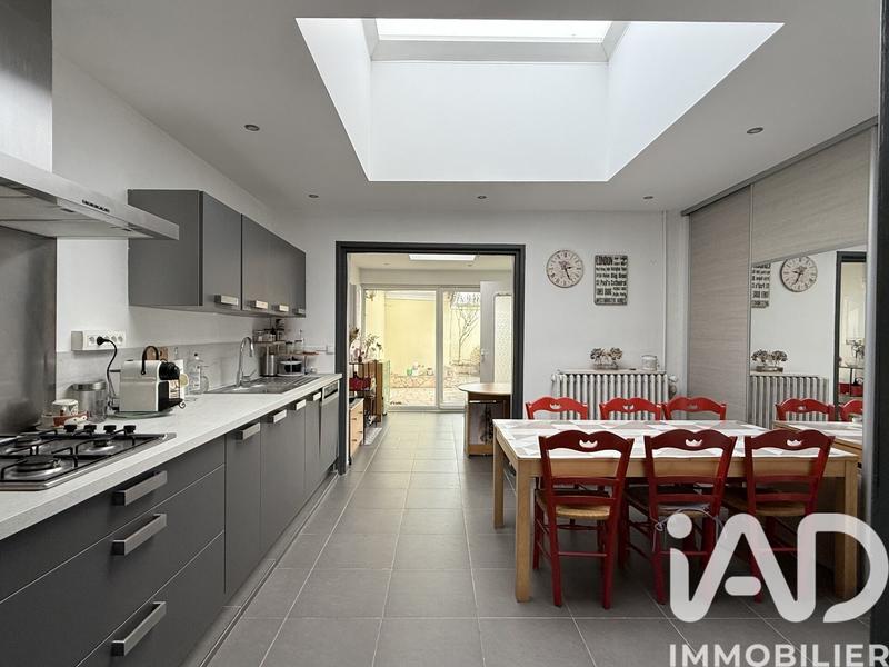 Maison - 106 m² - 4 pièces