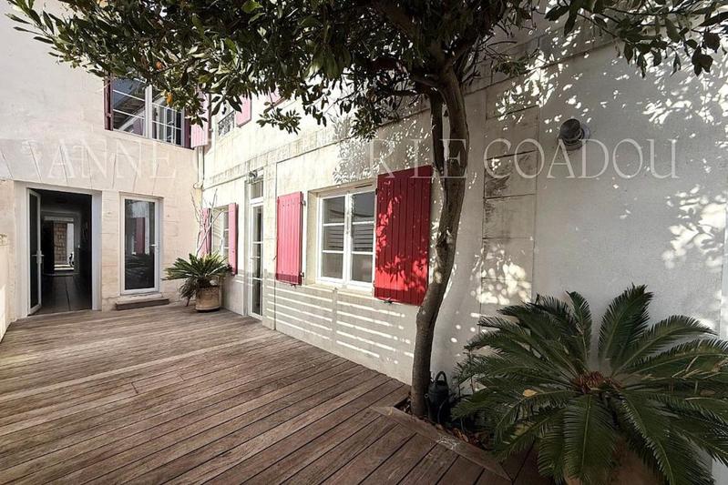 Maison - 92 m² - 4 pièces