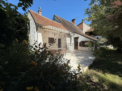 Maison - 97 m² - 4 pièces