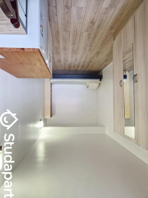 Chambre - 14 m² - 1 pièce