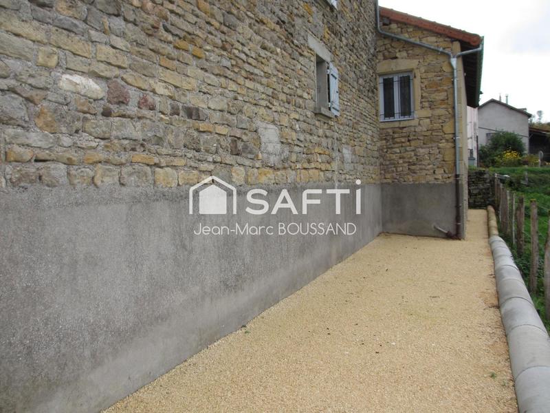 Maison de village - 104 m² - 3 pièces