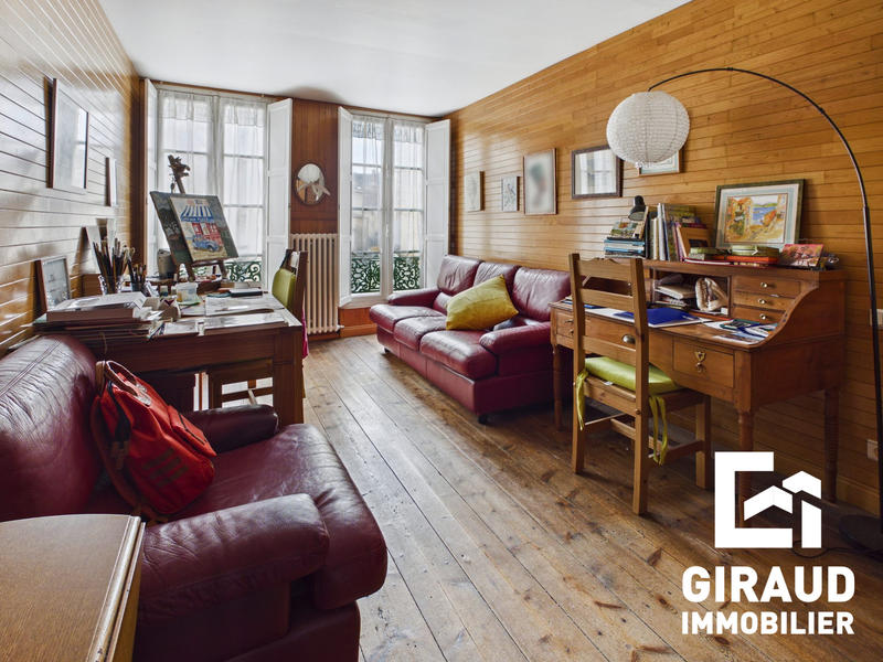 Maison ancienne - 178 m² - 8 pièces