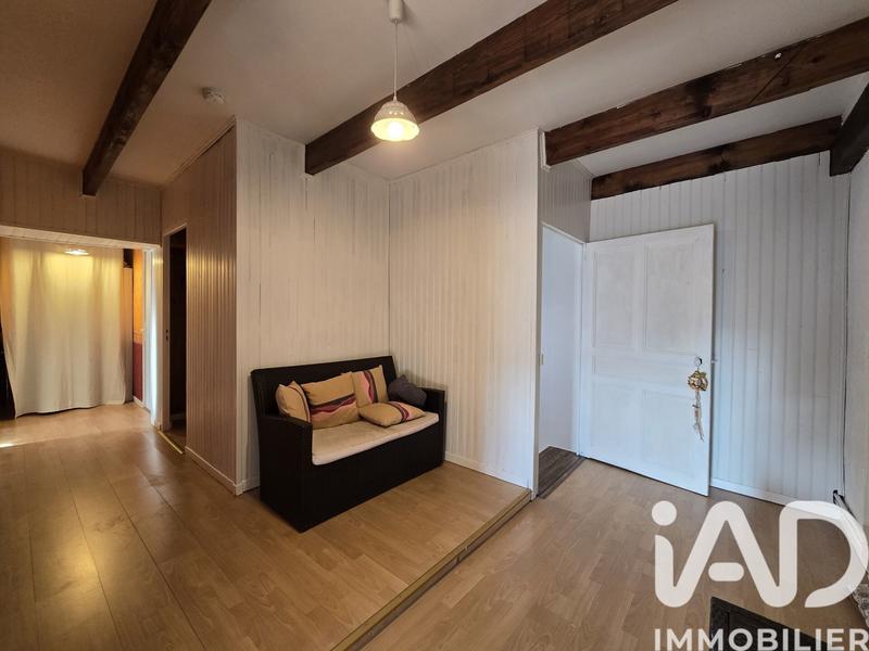 Maison de village - 212 m² - 7 pièces