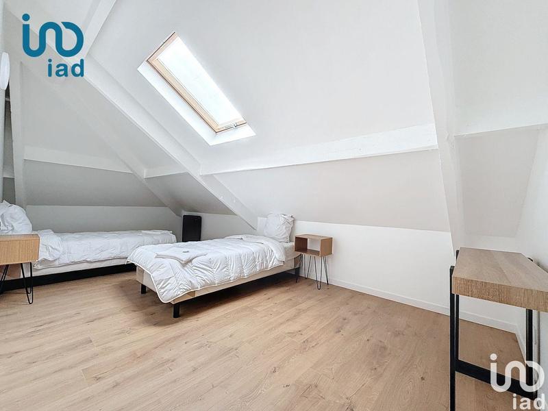 Maison - 350 m² - 11 pièces