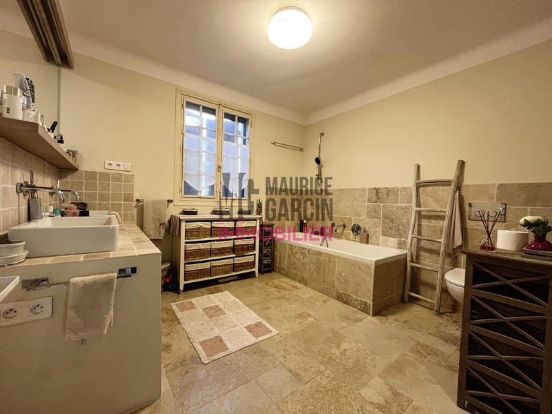 Maison - 120 m² - 3 pièces