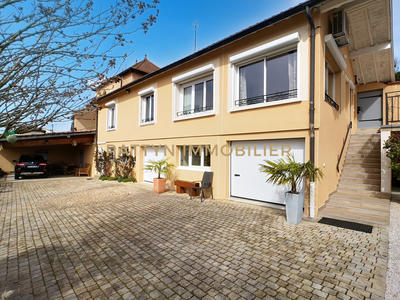 Maison - 125 m² - 6 pièces