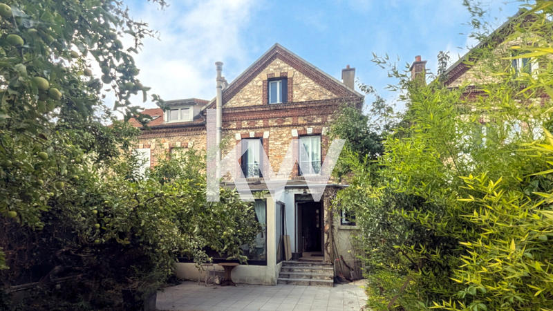 Maison - 135 m² - 7 pièces