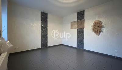 Maison - 80 m² - 5 pièces