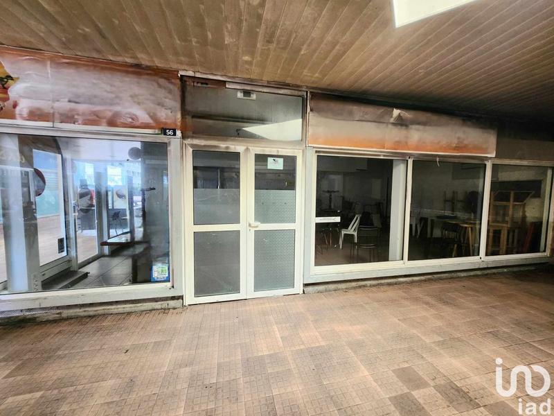 Local commercial - 61 m²