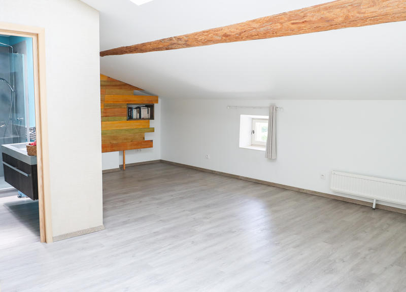 Maison - 320 m² - 6 pièces